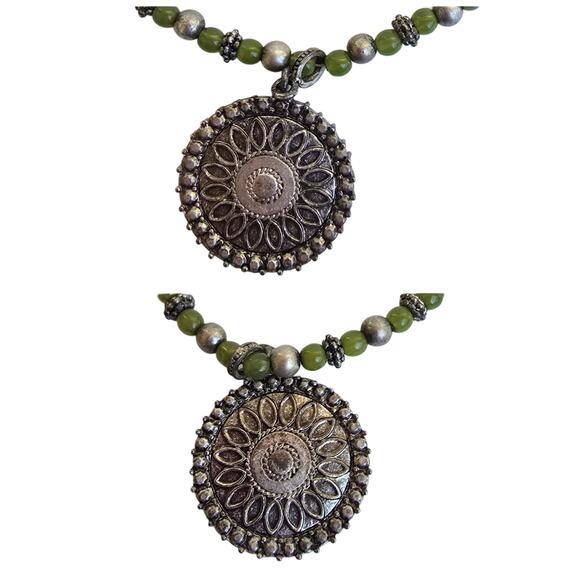 Napier Jewelry Lot 2 Necklaces 1 Pair Earrings Silver Blue Green Metal Beaded - Picture 5 of 12